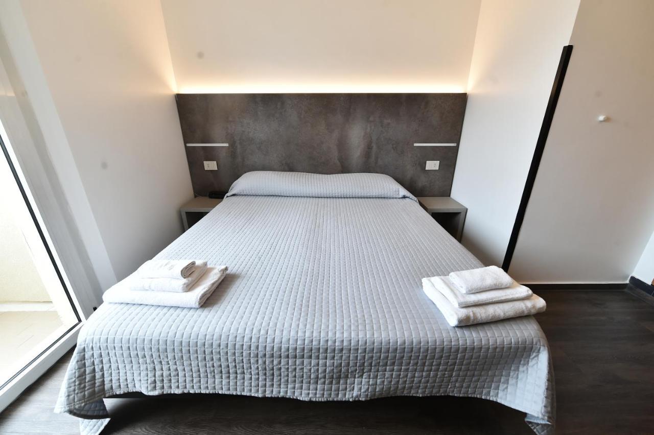 Hotel Okinawa Rimini Exterior photo