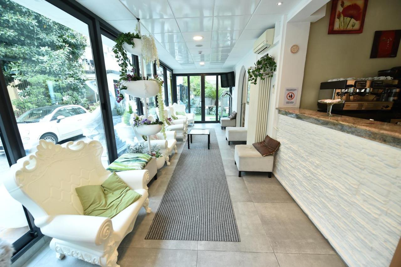 Hotel Okinawa Rimini Exterior photo