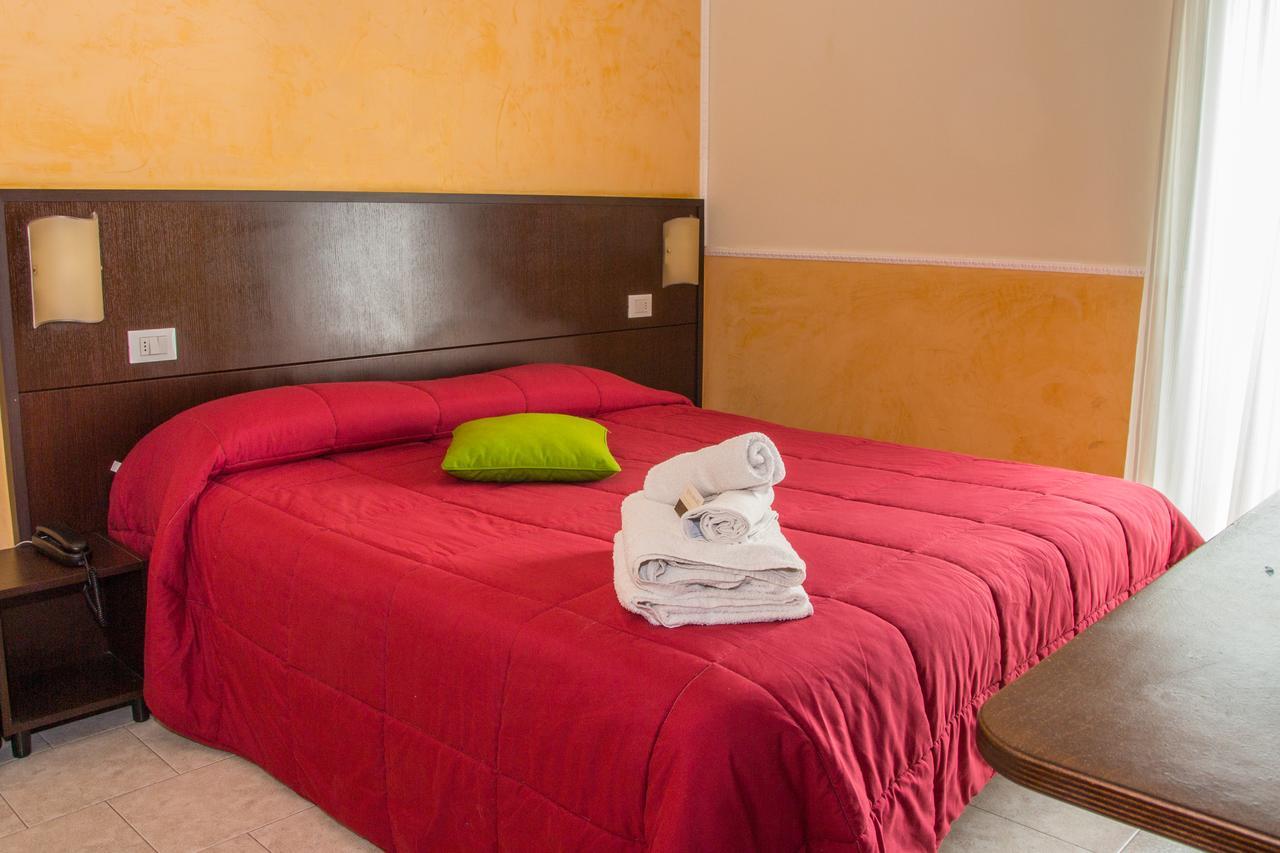 Hotel Okinawa Rimini Exterior photo